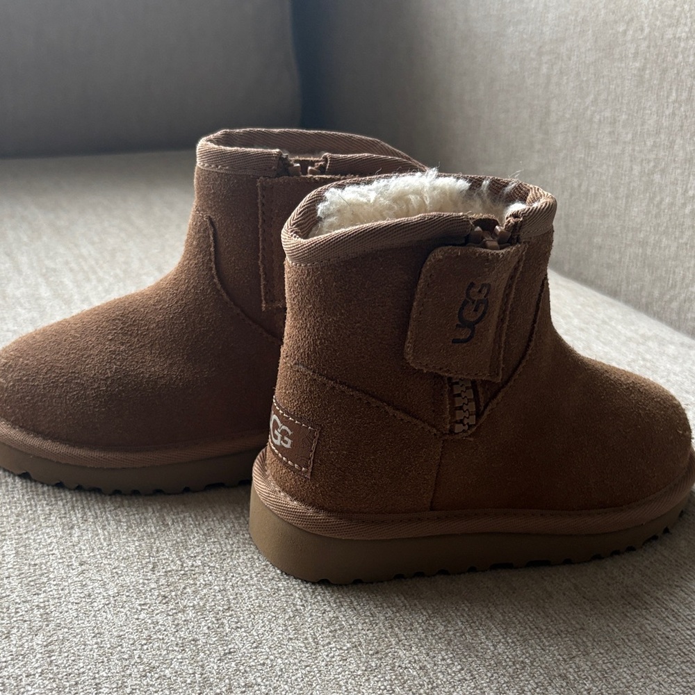 UGG Chestnut Suede Toddler Boots